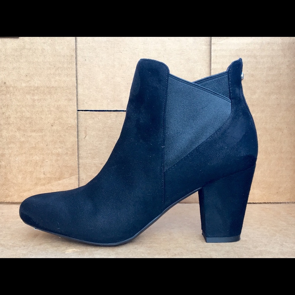 BcBG Dolan Ankle Boots Size 8.5M
